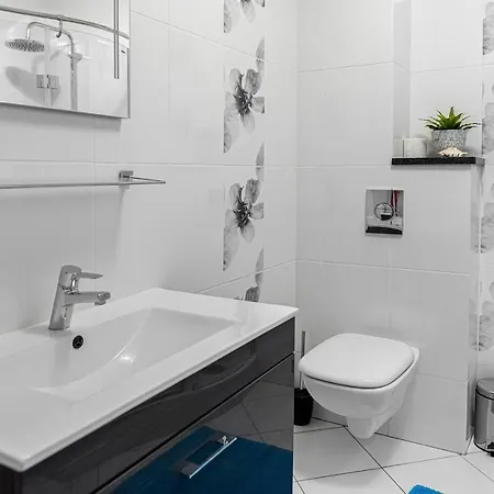 Family Homes - Sonoma