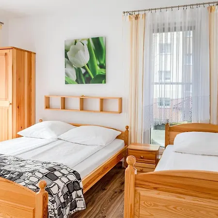 Family Homes - Sonoma *