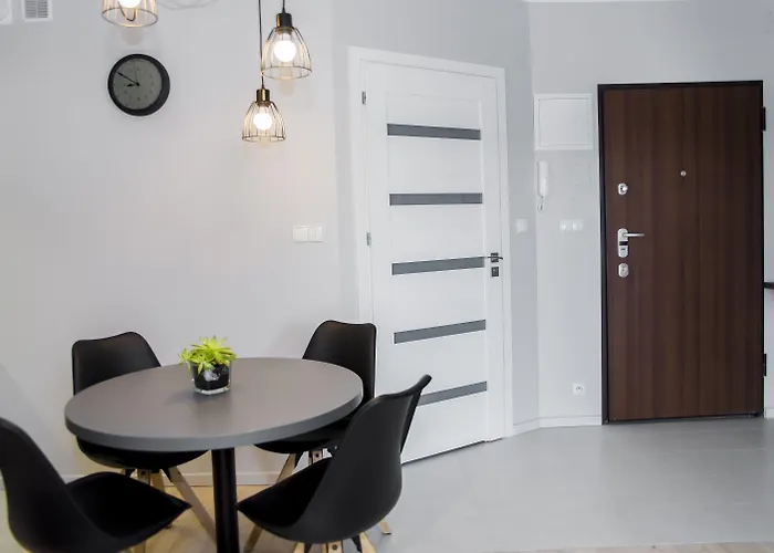 Family Homes - Sonoma Apartment *
