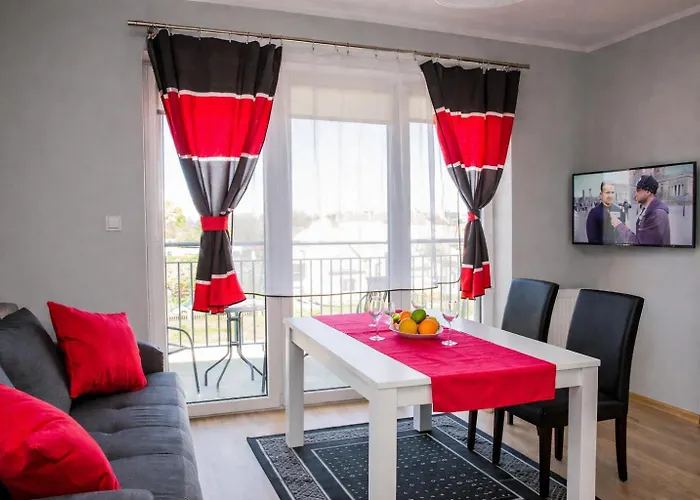 Family Homes - Sonoma Apartment